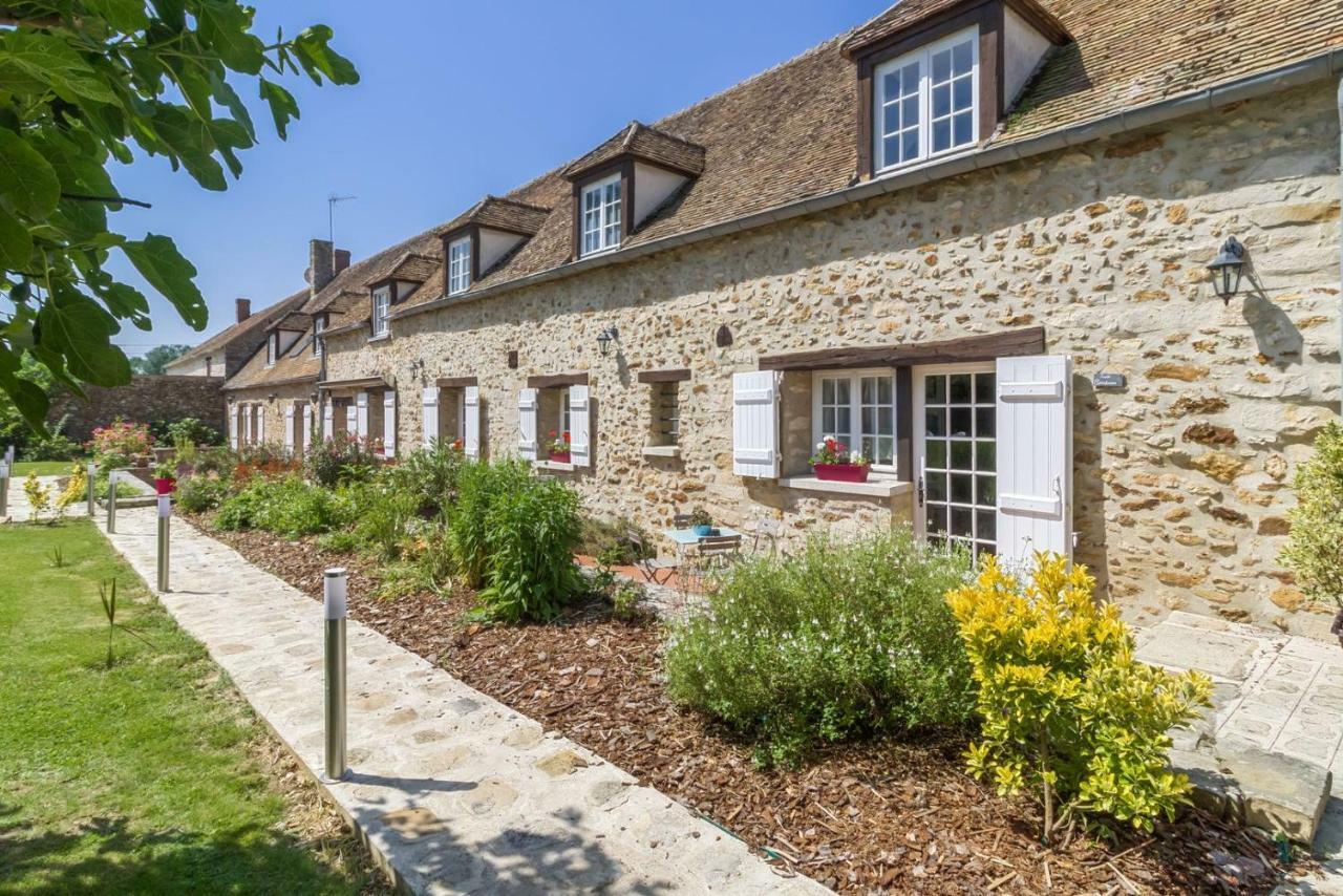 Domaine Des Trois Chateaux Moisenay Екстериор снимка